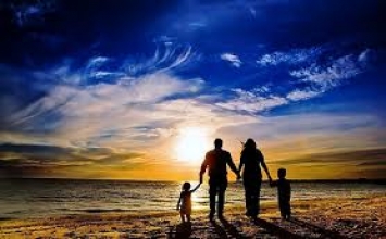 Cha mẹ làm tấm gương cho con cái